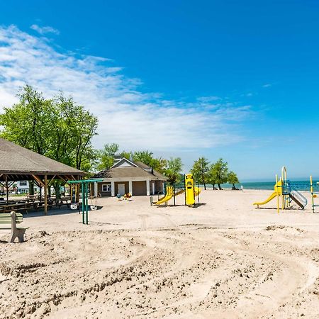 Sodus Point Home - Walkable To Beach! 外观 照片